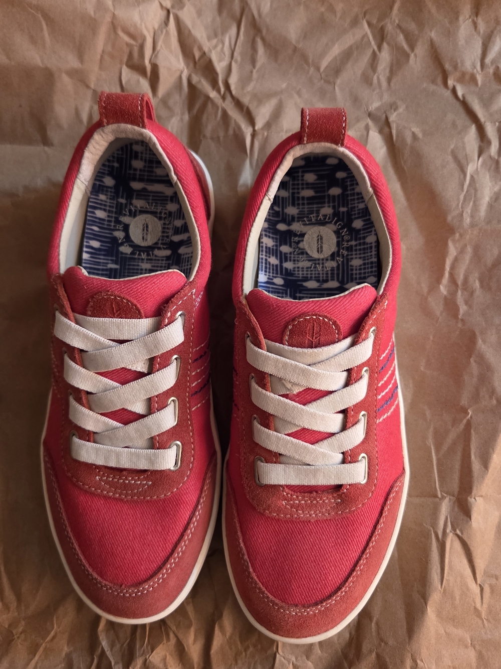 REVITALIGN*Dara*Orthotic Red Canvas/Leather Sneakers *sz 7D*🎯worn once